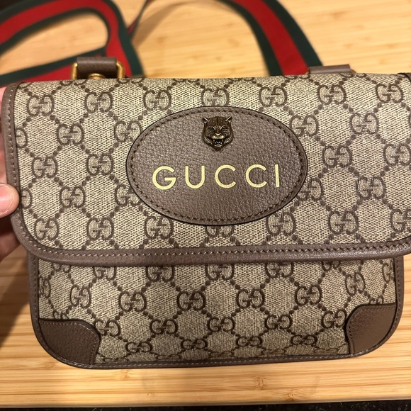 Gucci messenger bag - Picture 1 of 10